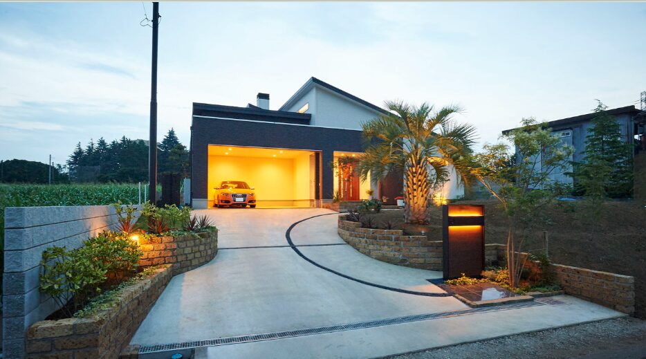 Example 1 of a single-story house by h2 Acura Home